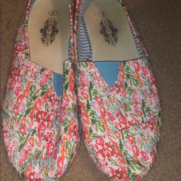 Charles Albert size 9 floral print slip on shoes - Picture 5 of 8